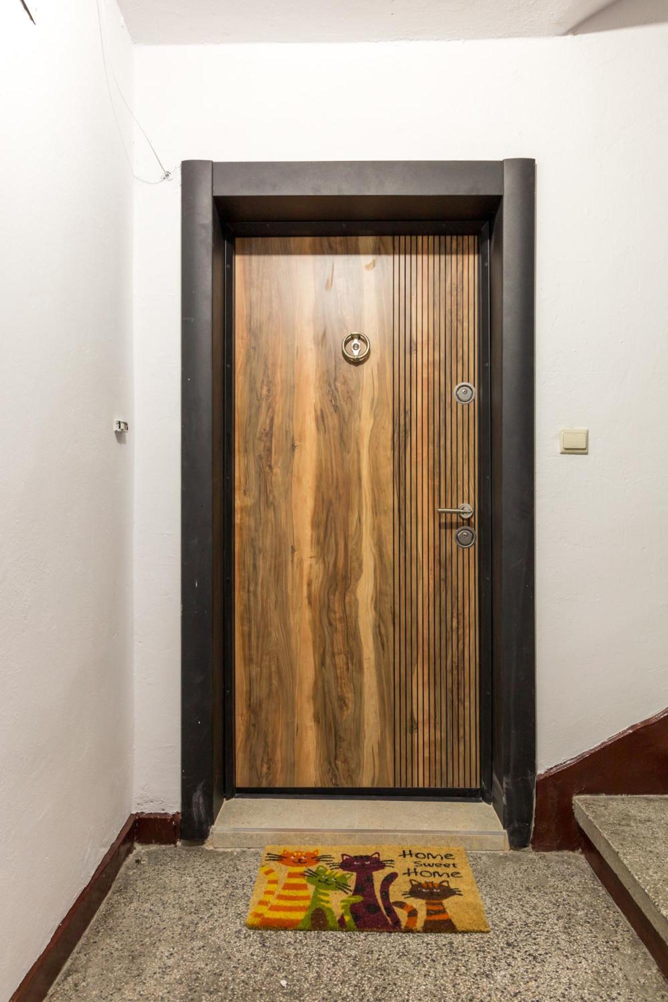 Comfy Home In The Heart Of Burgas Ngoại thất bức ảnh